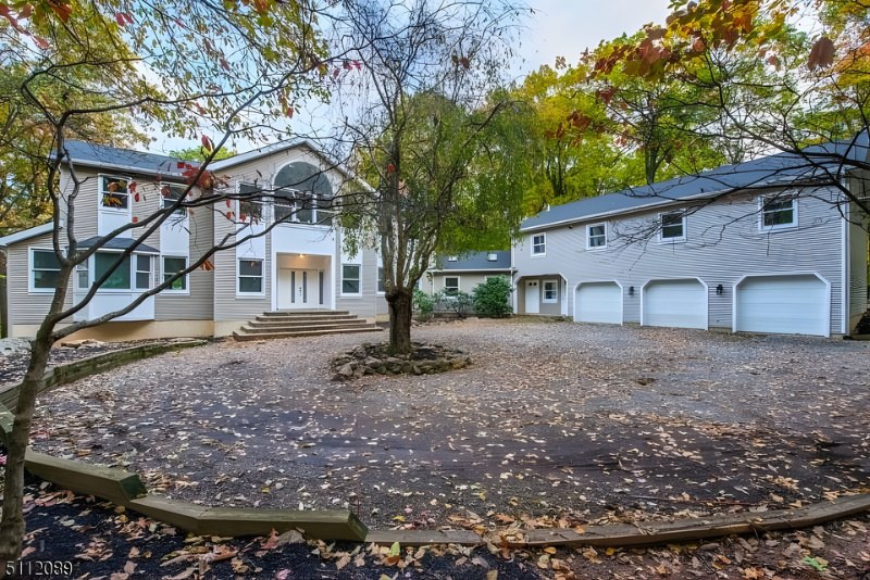 118 Old Driftway Ln