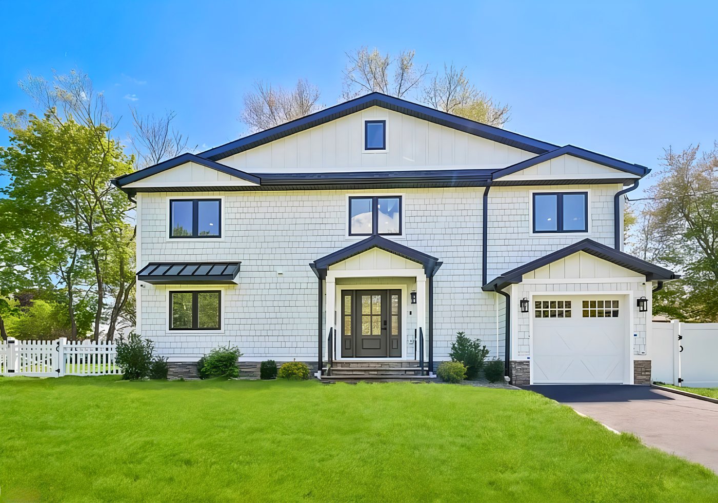 4 Holmes Ave
